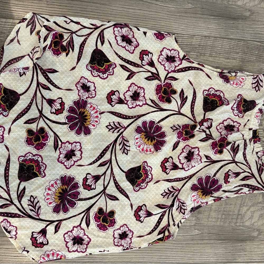 LOFT Floral Button-Down Blouse in Cream and Purple size L - Picture 4 of 4